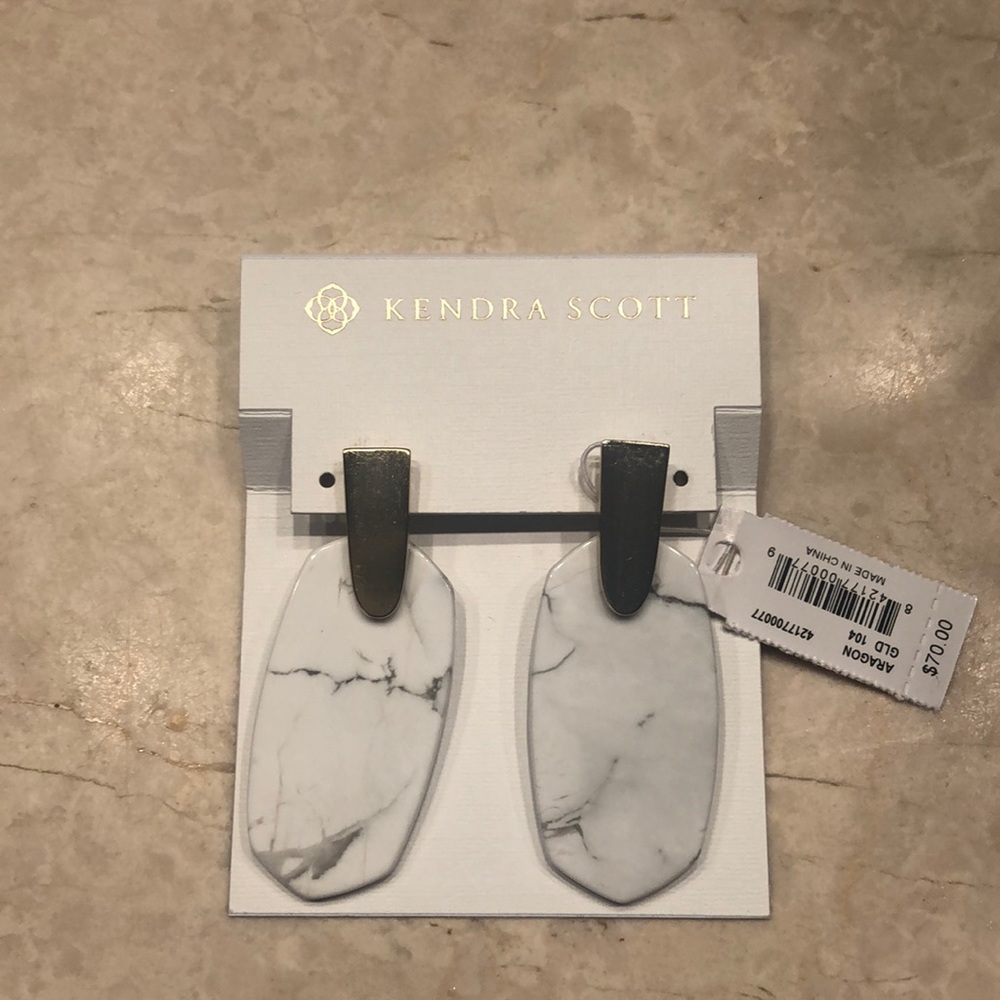 Kendra Scott Aragon earrings